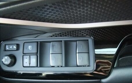 Toyota C-HR I рестайлинг, 2022 год, 1 433 069 рублей, 16 фотография