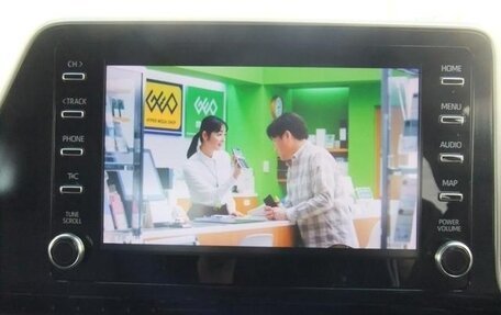 Toyota C-HR I рестайлинг, 2022 год, 1 433 069 рублей, 13 фотография