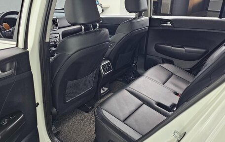 KIA Sportage IV рестайлинг, 2021 год, 1 700 000 рублей, 11 фотография