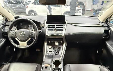 Lexus NX I, 2021 год, 3 320 000 рублей, 10 фотография