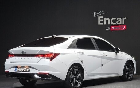 Hyundai Avante, 2021 год, 1 700 000 рублей, 2 фотография