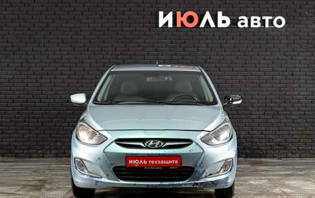 Hyundai Solaris II рестайлинг, 2011 год, 700 000 рублей, 2 фотография