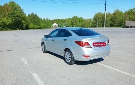 Hyundai Solaris II рестайлинг, 2013 год, 750 000 рублей, 10 фотография