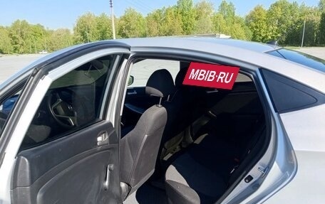 Hyundai Solaris II рестайлинг, 2013 год, 750 000 рублей, 11 фотография