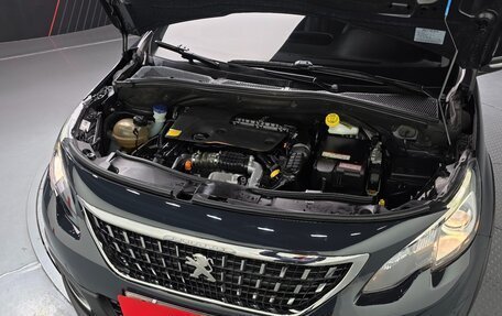 Peugeot 2008 II, 2018 год, 1 290 000 рублей, 6 фотография