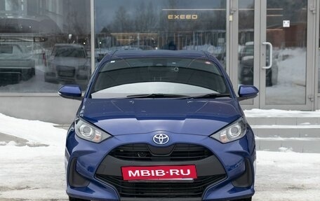 Toyota Yaris, 2020 год, 1 350 000 рублей, 2 фотография