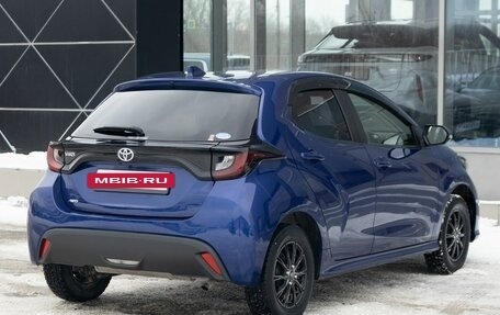 Toyota Yaris, 2020 год, 1 350 000 рублей, 5 фотография