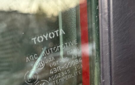 Toyota RAV4, 2011 год, 1 570 000 рублей, 29 фотография