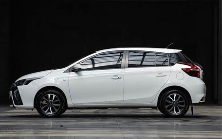 Toyota Yaris XP150 рестайлинг, 2023 год, 1 199 000 рублей, 7 фотография