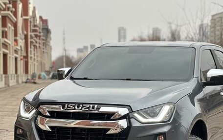 Isuzu D-Max, 2022 год, 3 995 000 рублей, 2 фотография