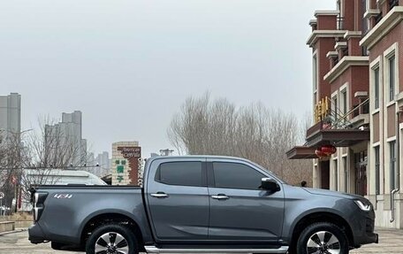 Isuzu D-Max, 2022 год, 3 995 000 рублей, 8 фотография