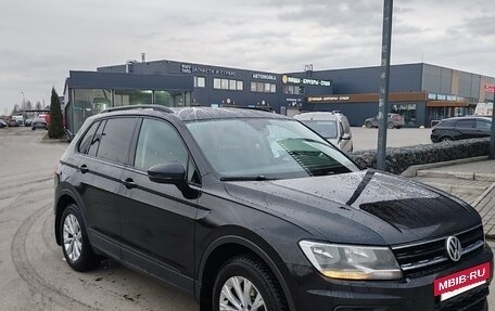 Volkswagen Tiguan II, 2018 год, 1 600 000 рублей, 4 фотография