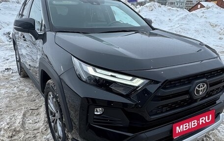 Toyota RAV4, 2023 год, 3 749 000 рублей, 5 фотография