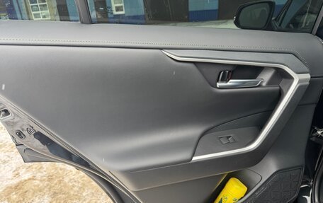 Toyota RAV4, 2023 год, 3 749 000 рублей, 25 фотография