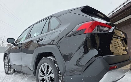 Toyota RAV4, 2023 год, 3 749 000 рублей, 32 фотография