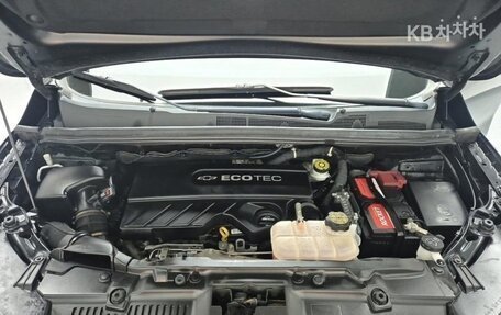 Chevrolet Trax, 2022 год, 1 060 000 рублей, 10 фотография