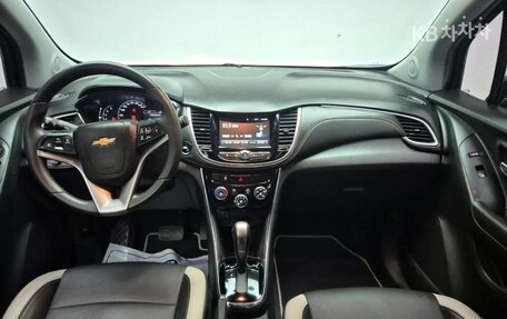 Chevrolet Trax, 2022 год, 1 060 000 рублей, 11 фотография