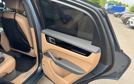 Porsche Cayenne III, 2020 год, 8 000 000 рублей, 29 фотография