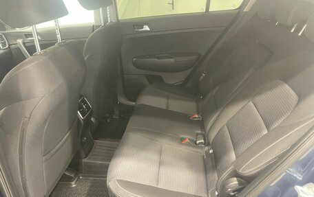 KIA Sportage IV рестайлинг, 2021 год, 2 490 000 рублей, 14 фотография