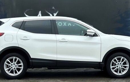 Nissan Qashqai, 2021 год, 1 900 000 рублей, 6 фотография