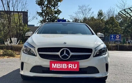 Mercedes-Benz A-Класс, 2018 год, 1 600 055 рублей, 2 фотография