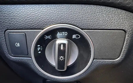 Mercedes-Benz A-Класс, 2018 год, 1 600 055 рублей, 24 фотография