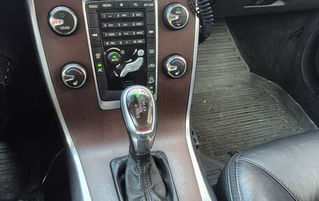 Volvo XC70 II рестайлинг, 2012 год, 1 330 000 рублей, 21 фотография