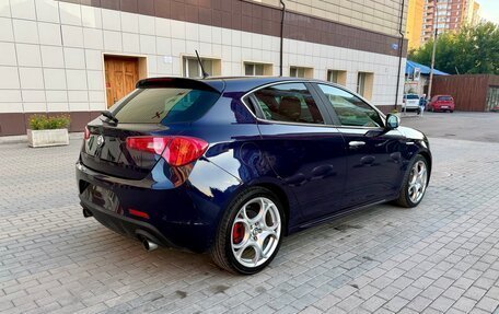 Alfa Romeo Giulietta, 2012 год, 1 900 000 рублей, 6 фотография