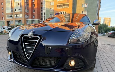 Alfa Romeo Giulietta, 2012 год, 1 900 000 рублей, 15 фотография