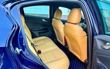 Alfa Romeo Giulietta, 2012 год, 1 900 000 рублей, 13 фотография