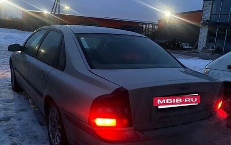 Volvo S80 II рестайлинг 2, 2000 год, 370 000 рублей, 4 фотография