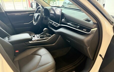 Toyota Highlander, 2026 год, 6 500 000 рублей, 24 фотография