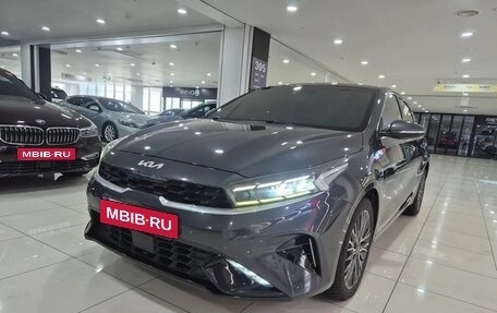 KIA K3, 2022 год, 1 820 000 рублей, 2 фотография