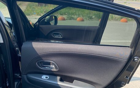 Honda Vezel, 2015 год, 1 600 000 рублей, 11 фотография