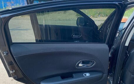 Honda Vezel, 2015 год, 1 600 000 рублей, 13 фотография