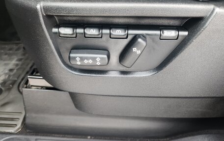 Land Rover Discovery III, 2006 год, 770 000 рублей, 10 фотография