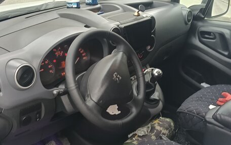 Peugeot Partner II рестайлинг 2, 2013 год, 510 000 рублей, 3 фотография