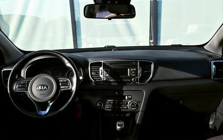 KIA Sportage IV рестайлинг, 2017 год, 1 749 000 рублей, 12 фотография