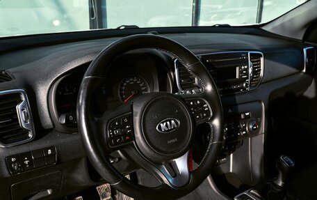 KIA Sportage IV рестайлинг, 2017 год, 1 749 000 рублей, 10 фотография