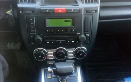 Land Rover Freelander II рестайлинг 2, 2010 год, 1 200 000 рублей, 7 фотография