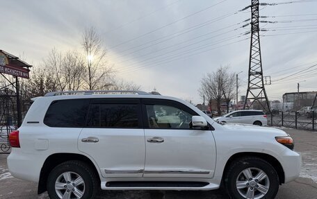 Toyota Land Cruiser 200, 2014 год, 3 997 000 рублей, 15 фотография