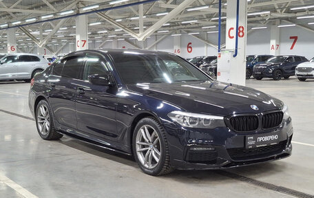 BMW 5 серия, 2019 год, 2 890 000 рублей, 3 фотография