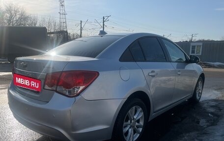 Chevrolet Cruze II, 2013 год, 550 000 рублей, 4 фотография