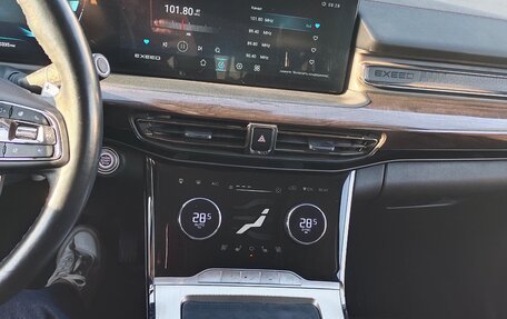 CheryExeed VX, 2022 год, 3 000 000 рублей, 3 фотография