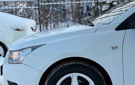 Chevrolet Cruze II, 2010 год, 690 000 рублей, 19 фотография