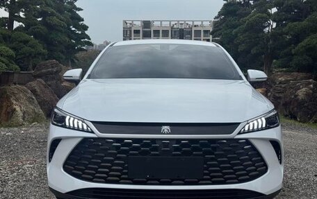 BYD Qin, 2026 год, 2 950 000 рублей, 2 фотография