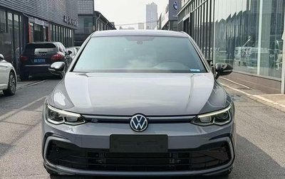 Volkswagen Golf VIII, 2022 год, 1 810 000 рублей, 1 фотография