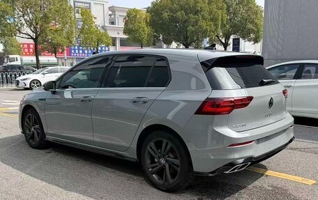 Volkswagen Golf VIII, 2022 год, 1 810 000 рублей, 4 фотография