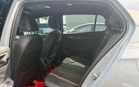 Volkswagen Golf VIII, 2022 год, 1 810 000 рублей, 10 фотография