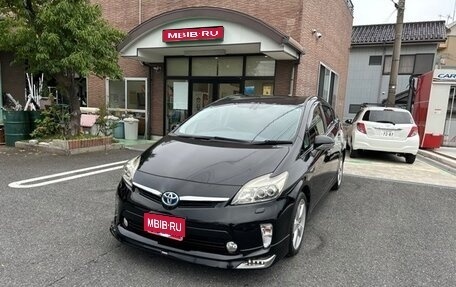 Toyota Prius, 2015 год, 1 340 000 рублей, 1 фотография